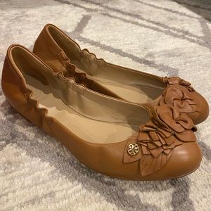 Tory Burch ballet flats reva blossom flower